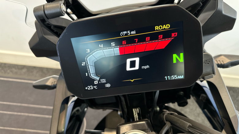 BMW F800 GS (24MY)